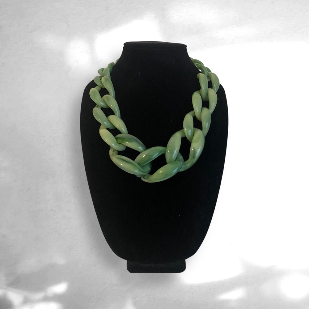 Chunky Green Acrylic Necklace. 22.5” in length.